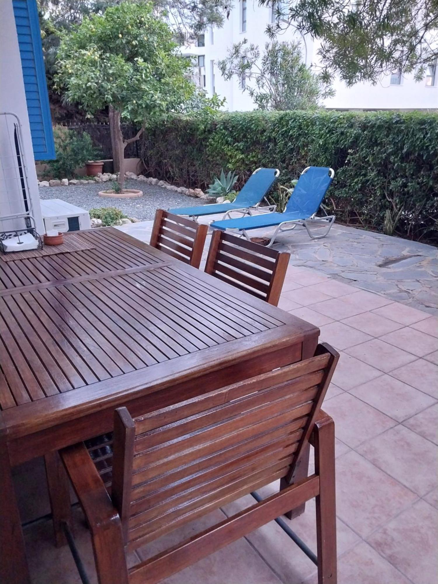 Apartment Kings With Private Garden *